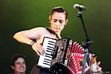 IMG_8881_JulietaVenegas_Fotos_NestorNoci_www.bcnconcerts.com.jpg