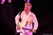 DavidByrne_Barcelona2009_IMG_0126C_NestorNoci_www.bcnconcerts.com.jpg