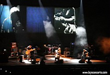 IMG_2942b_Portishead_NestorNoci_www.bcnconcerts.com.jpg