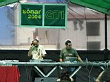 sonar2004_nnoci_IMG_1412_fibla&dj2d2.jpg