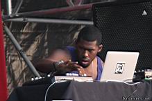 IMG_7106c2_FlyingLotus_Sonar2012_Fotos_NestorNoci_www.bcnconcerts.com.jpg