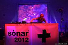 IMG_8058_MagicTouch_Sonar2012_Fotos_NestorNoci_www.bcnconcerts.com.jpg